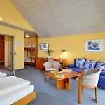 Rheinhotel Vier Jahreszeiten ホテル