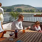 Rheinhotel Vier Jahreszeiten 3*