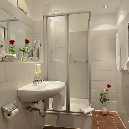 Rheinhotel Vier Jahreszeiten