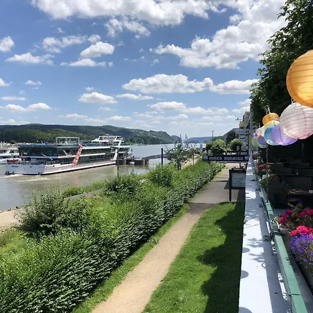 Отель Rheinhotel Vier Jahreszeiten