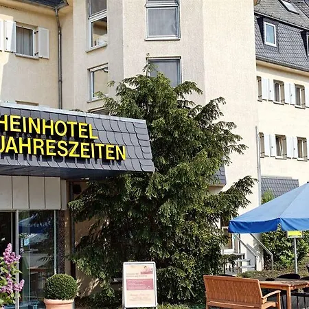 Rheinhotel Vier Jahreszeiten Бад-Брайзиг