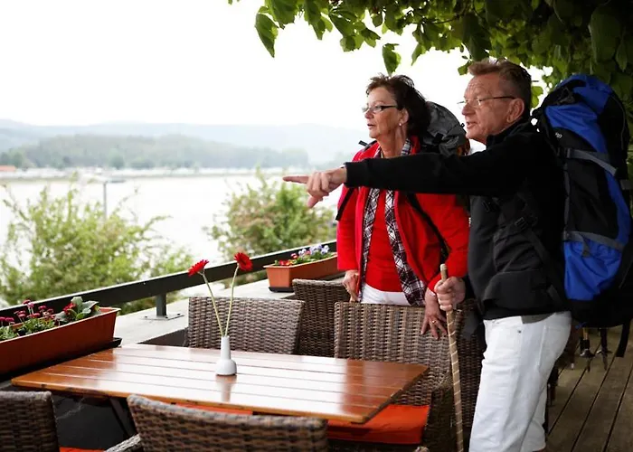 Rheinhotel Vier Jahreszeiten 3*