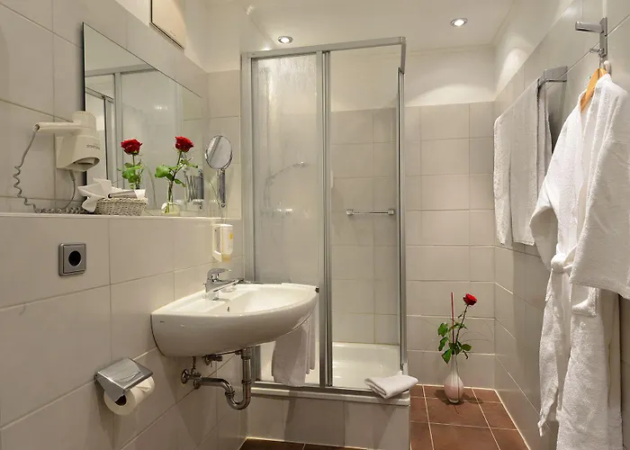 Rheinhotel Vier Jahreszeiten